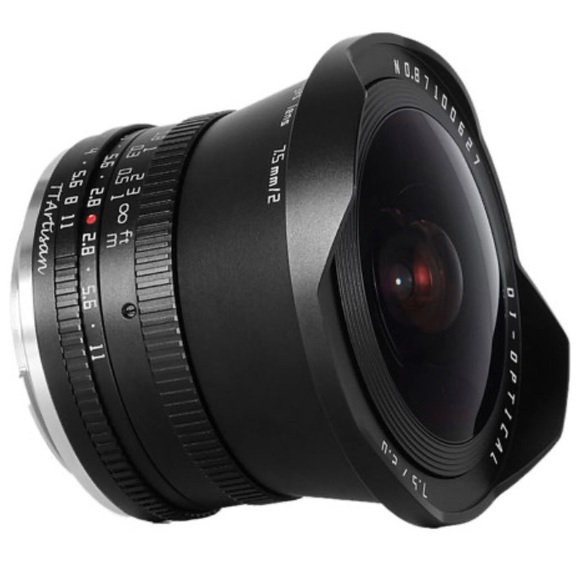TTArtisan 7.5mm f/2 Fisheye Lens for Canon RF, Black - Picture 3 of 5